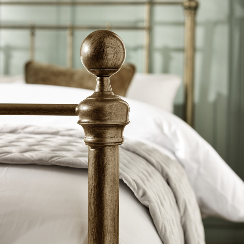 Bed, Kingsize (5')