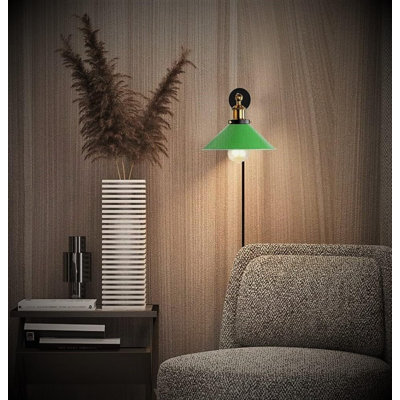 Plug-in Armed Sconce