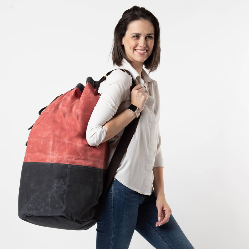 Sac à linge, Rouge nautique