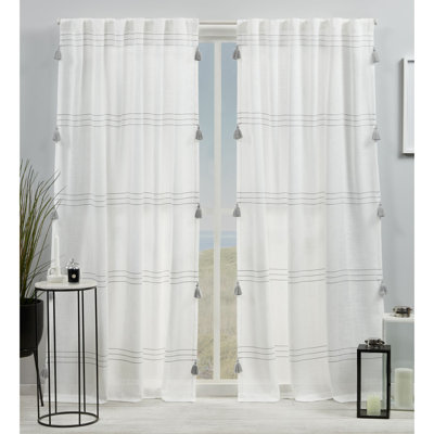 Paire de rideaux semi-transparents avec passe-tringle Kumsal