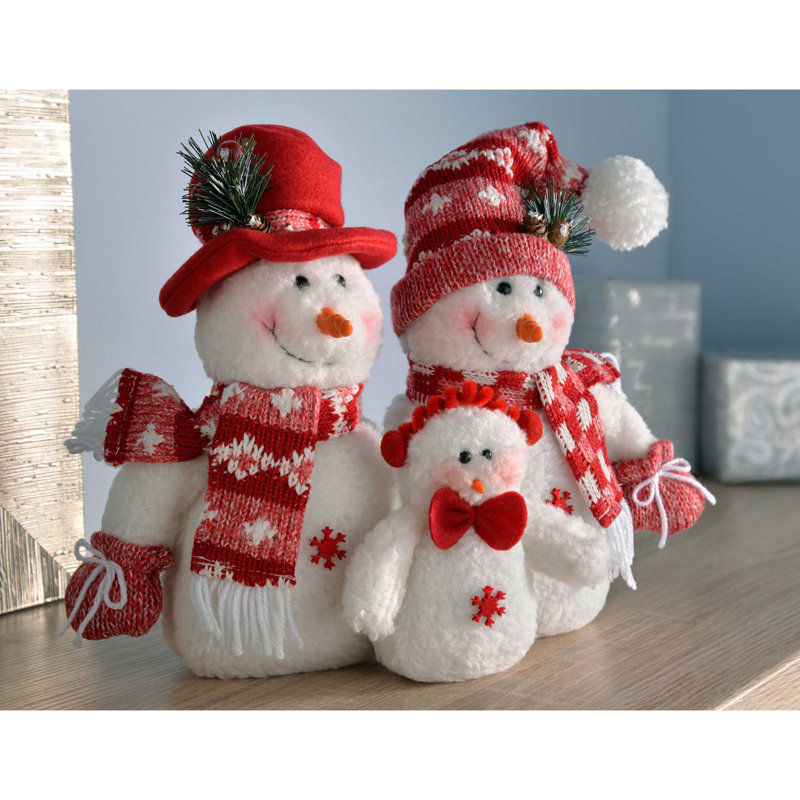 Christmas Figurines & Collectibles