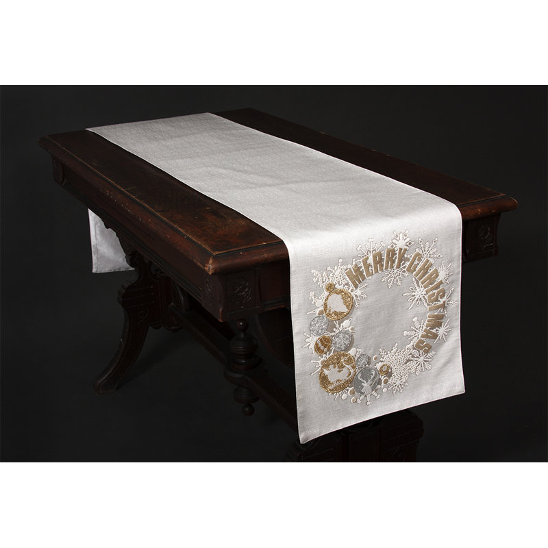 Ryerson Ornament Wreath Christmas Table Runner