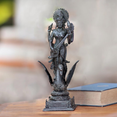 Figurine de déesse elayanti antique of knowledge Lundt
