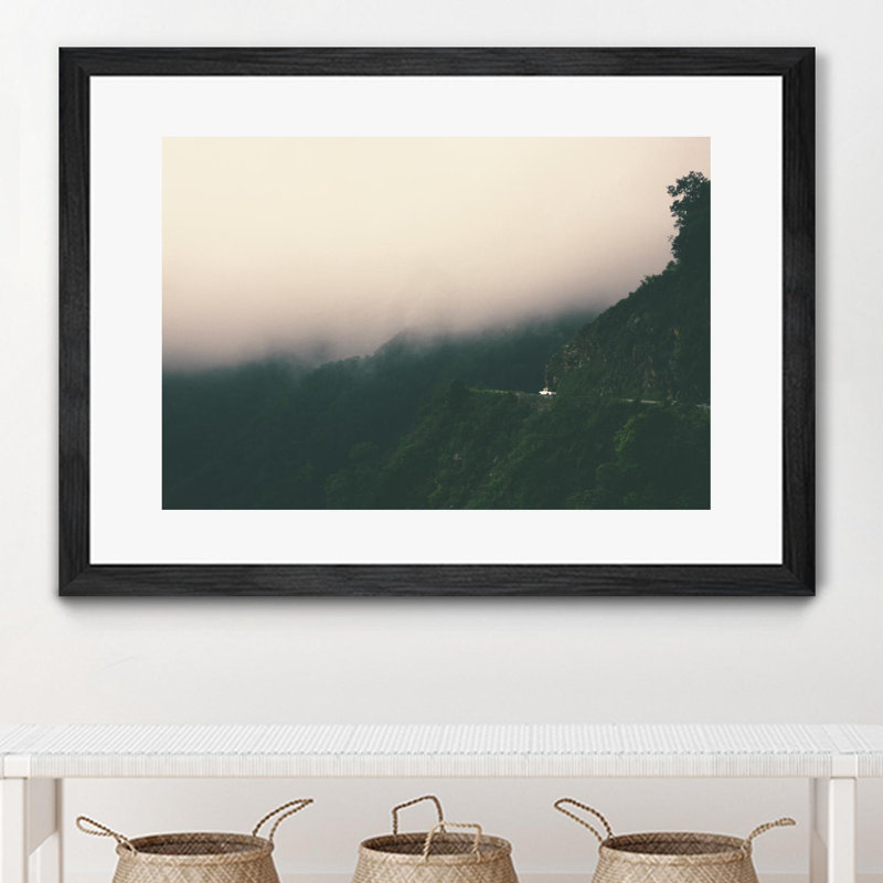 «On The Edge» mat et encadré 36 po x 24 po, Cadre noir