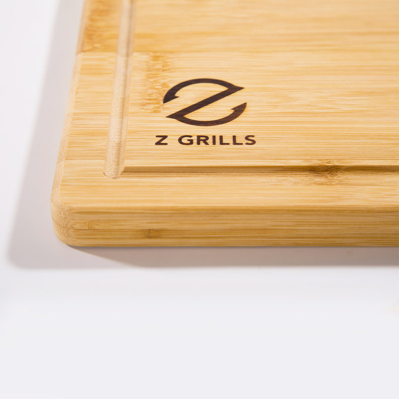Planche à découper en bambou Z Grills