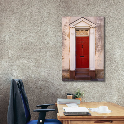 " Red Door "