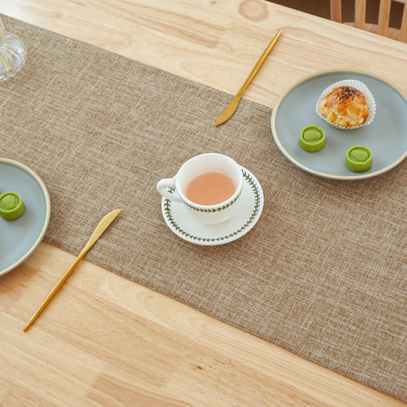 Table Runner 12" X 71" Triangle Ending