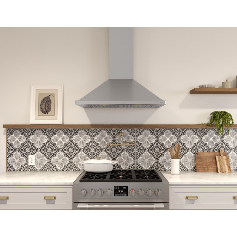 Core 30" 650 CFM Convertible Wall Mount Range Hood in Silver with Nightlight