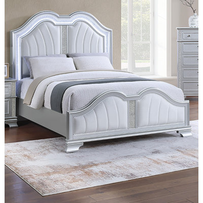 Contemporary Elegant Eastern King Size Bed W Built-In Footboard Bench Upholstered HB USB 1Pc Bed Silver Finish
