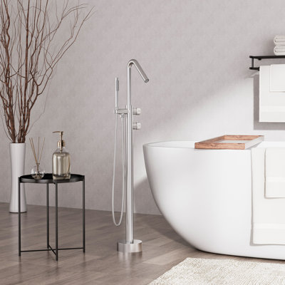 Robinet de baignoire autoportant intérieur / extérieur en acier inoxydable 316, robinet de baignoire à fixation au sol moderne avec douche à main, thermostatique