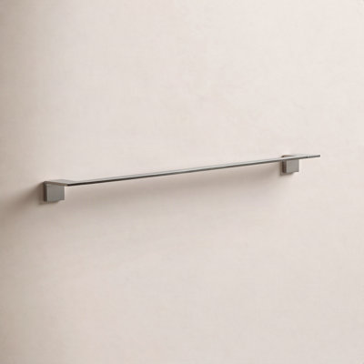 Vero 30" Wall-Mounted Towel Bar