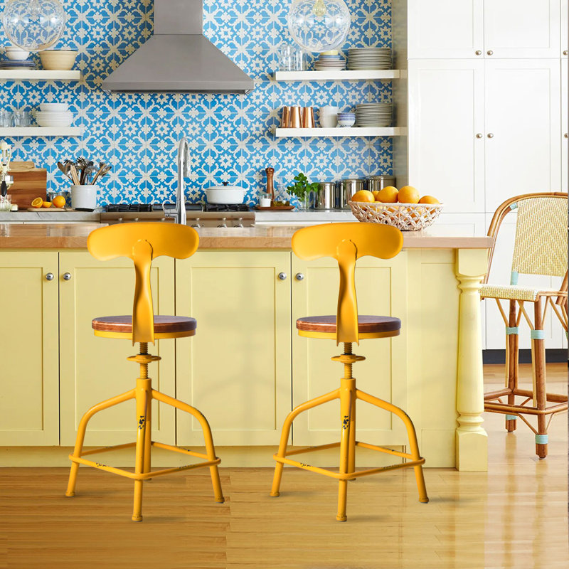 Topower Antique Industrial Design Wood Top Metal Bar Stool