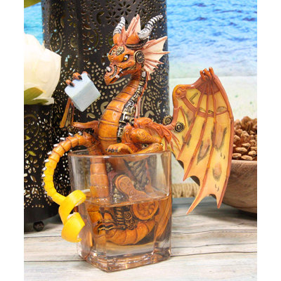 Drunken boissons spiritueuses et figurine dragons Pittsboro