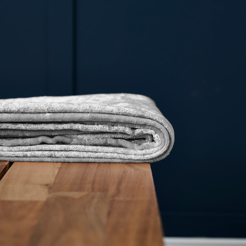 Taylour Throw Blanket, Silver