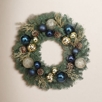 24" Sutton Pre-Lit Wreath