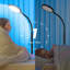 Lampe sur pied pour le salon-117462341
