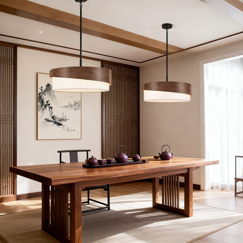 Lustre de ferme 5 lumières avec finition grain de bois et abat-jour en tissu, luminaire suspendu tambour réglable pour la salle à manger, le salon, la chambre à coucher, le vestibule et la cuisine
