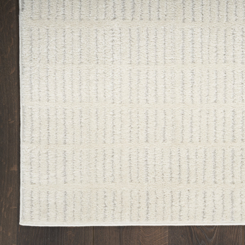 Tapis rectangulaire géométrique tissé à la machine en polyester crème / ivoire, Rectangle 7 pi 10 po x 9 pi 10 po