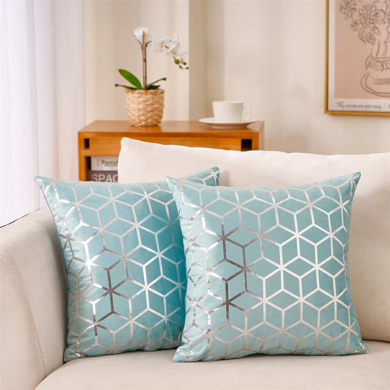 Geometric Velvet Pillow Cover, Blue, 18" x 18"