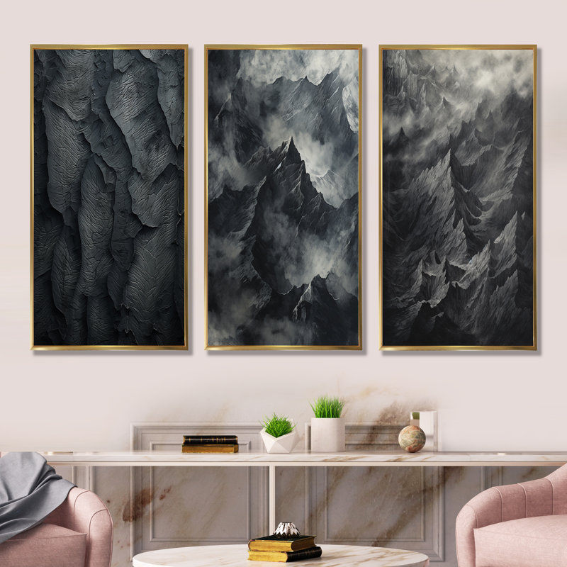Mountains Percolated Peaks, Cadre flottant doré, H 28 po x l 36 po