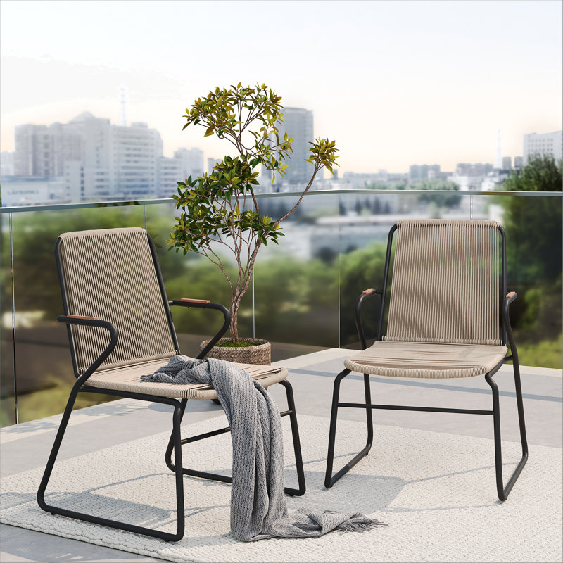 Chaise en pierre de lune, Brun