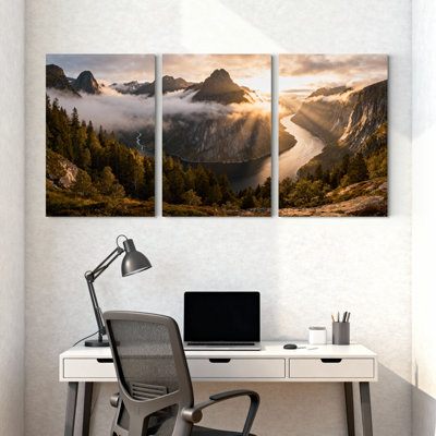 Ensemble de 3 impressions sur toile, paysage de montagne avec nuages et rivière