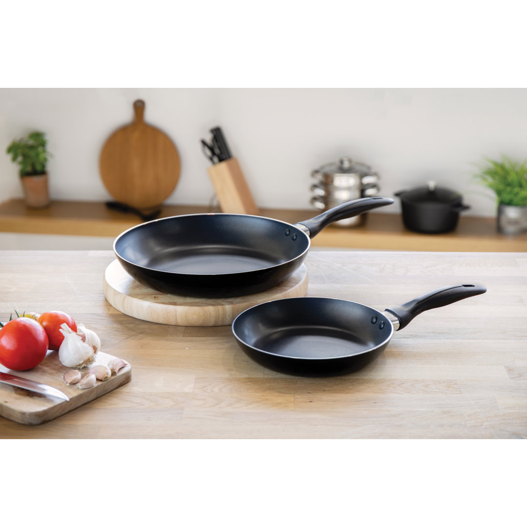 2-Piece Non-Stick Frying Pan Set