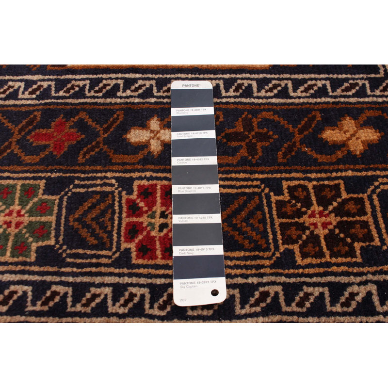 Tapis bleu foncé 3 pi 8 po x 6 pi 4 po Monsour