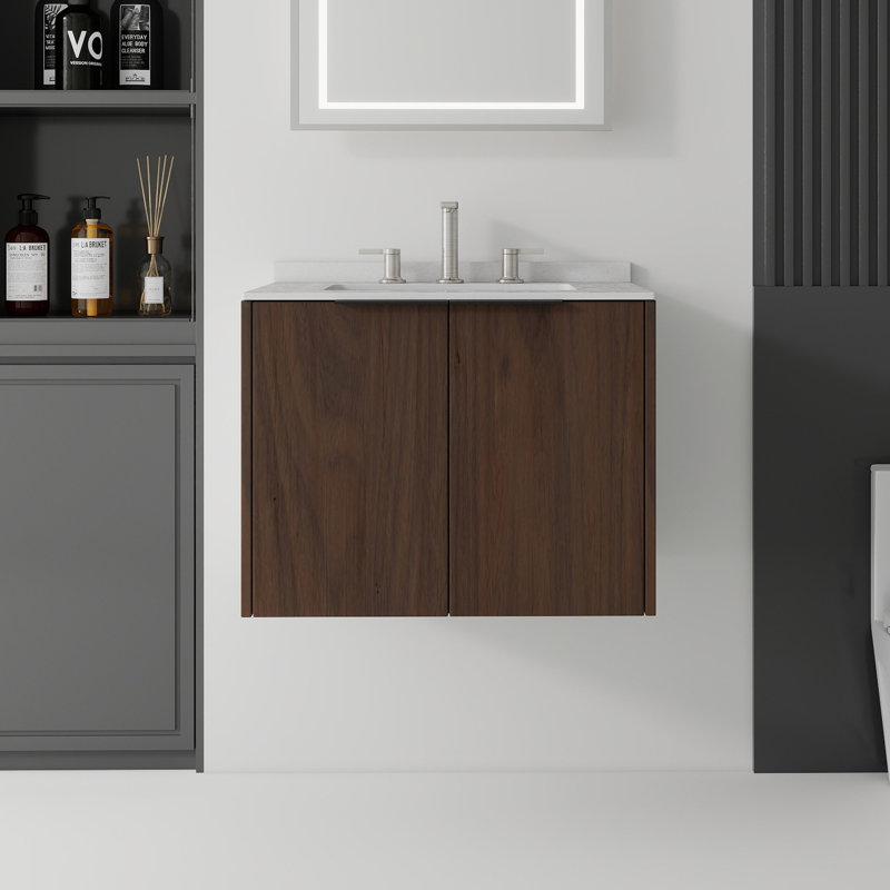 Meuble-lavabo suspendu de 61 cm (24 po) avec lavabo en céramique, portes à fermeture amortie, comptoir et dosseret en marbre reconstitué blanc granit de 1,5 cm (0,6 po), armoire en contreplaqué, brun