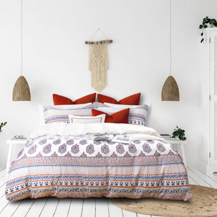 Kavitha Paisley Duvet Cover