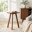 Table d'appoint ronde, table de bout en bois massif à 3 pieds, petite table d'appoint moderne pour le salon, table de chevet compacte pour les petits espaces