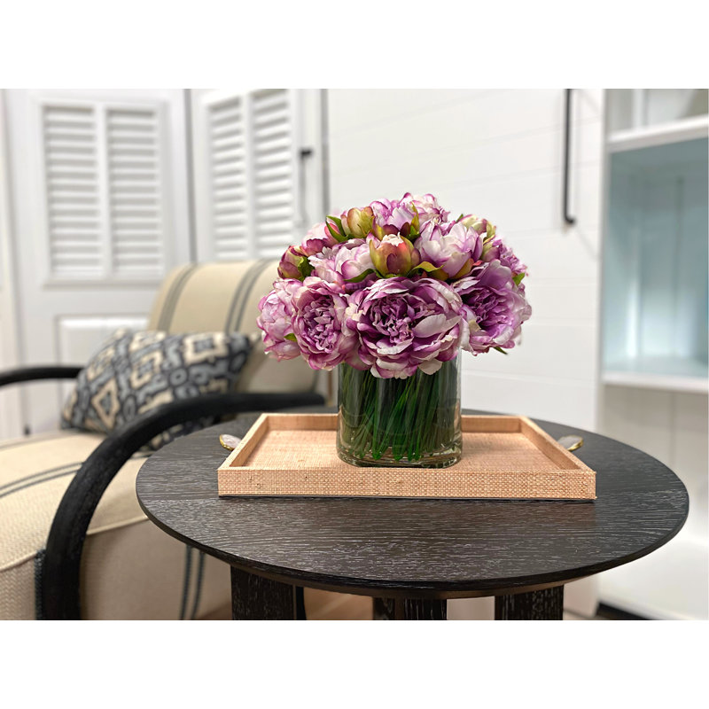 Arrangement floral pivoines dans un vase