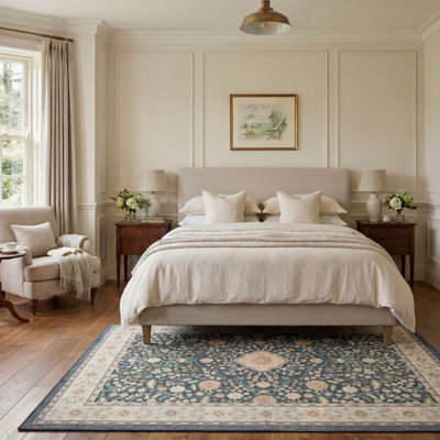 Laura Ashley Lydney
