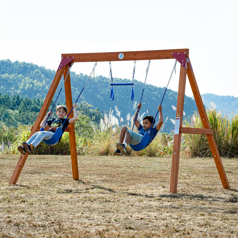 Ensemble de balançoire en bois de cèdre avec aire de jeu Dolphin et barre de trapèze et 2 balançoires à ceinture