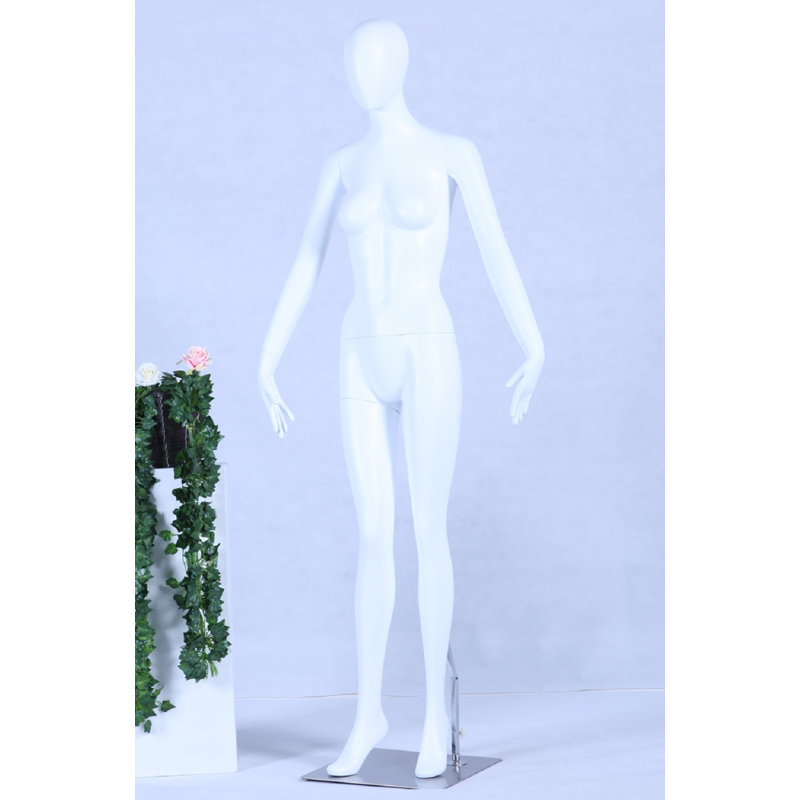 Anayiah Bust Decorative Object