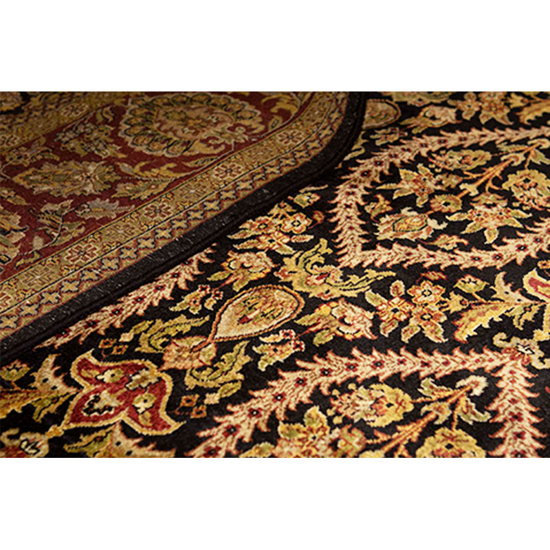 Oriental Area Rug in Black/Red/Camel