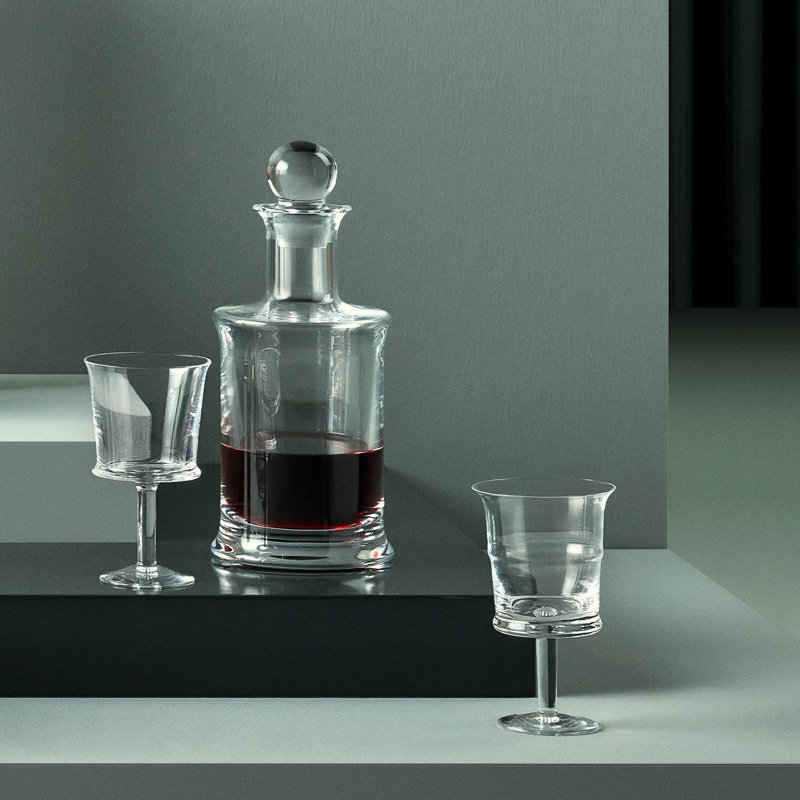 Elegant Lead-Free Crystal Wine Decanter with Circular Stopper