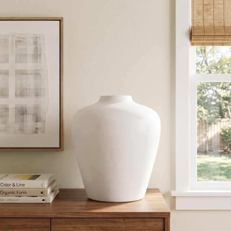 Mable Round Ceramic Table Vase, White