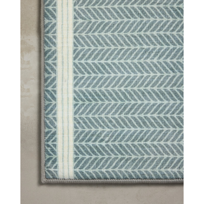 Marvin Bath Mat, 1 pi 9 po x 2 pi 10 po, Bleu / ivoire