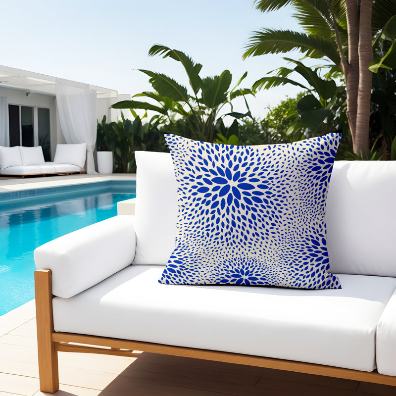 Coussin décoratif intérieur / extérieur en polyester filé à la main Bavière, Bleu marine / crème, H 17 po x l 17 po