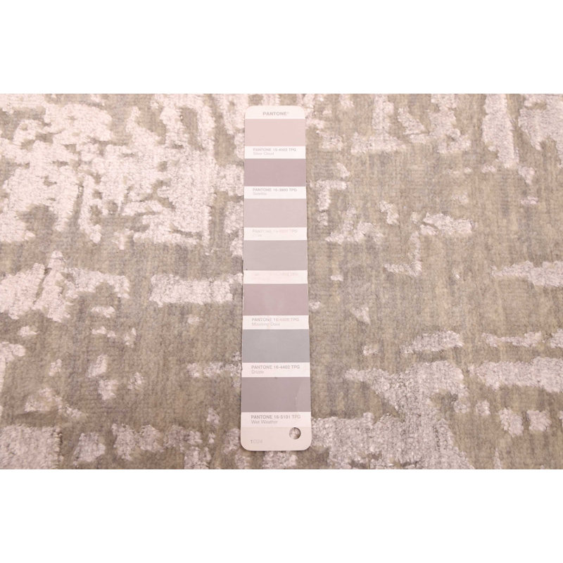 Tapis gris Legacy 2 pi 7 po x 9 pi 11 po