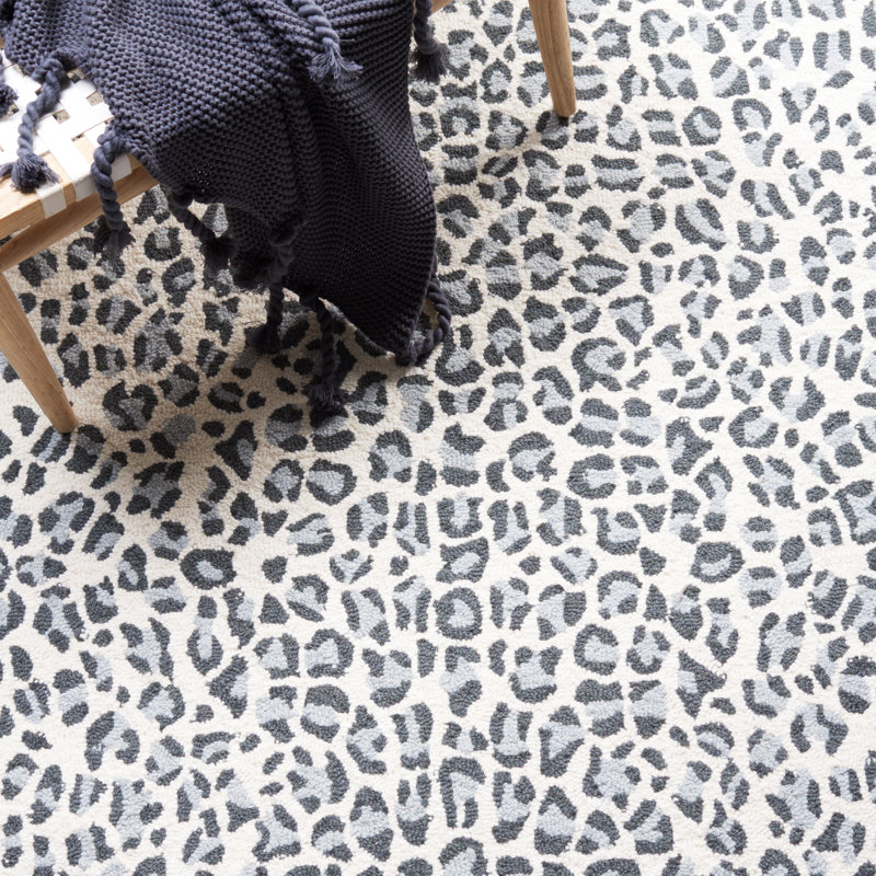 Metro Hand Tufted Indian Wool And Cotton With Latex Animal Print Rug, Square 6'