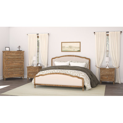 Sneaton Upholstered 4-Piece Bedroom Set