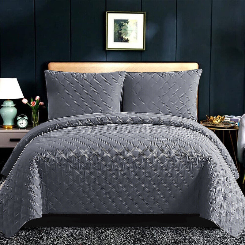 Watsonville Polyester Geometric Shapes Bedspread with Pillow Shams Included, 50 x 220 cm, Grey