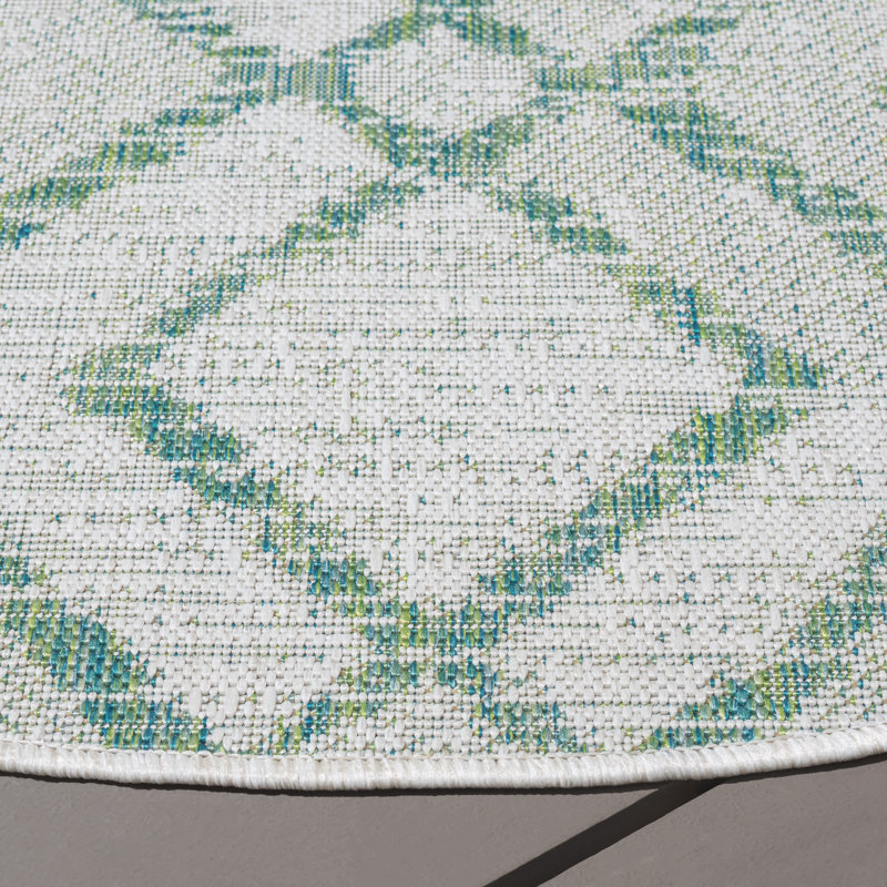 Benedick Performance Geometric Indoor/Outdoor Area Rug, Round 6'7"