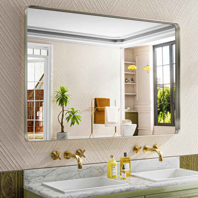 Miroir de salle de bain mural Llesenia, Argent argent, 60 po x 40 po, Rectangulaire