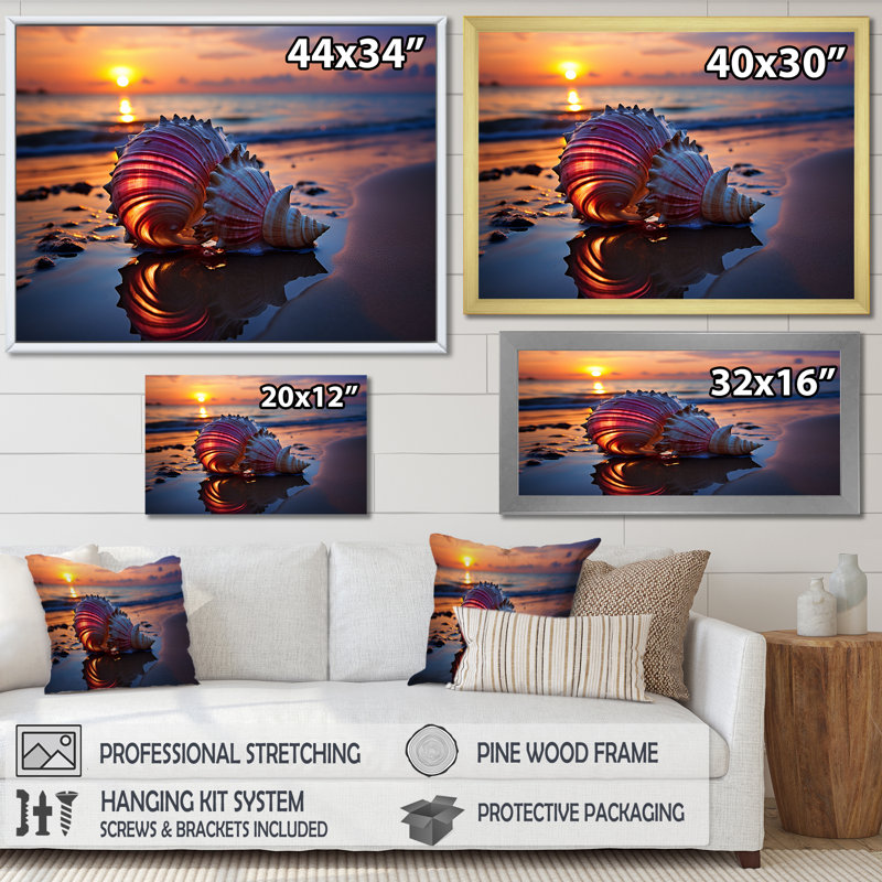 Coucher de soleil sur le rivage, Trésors V - art mural plage, Cadre doré à coins fermés, H 34 po x l 44 po x P 1,5 po