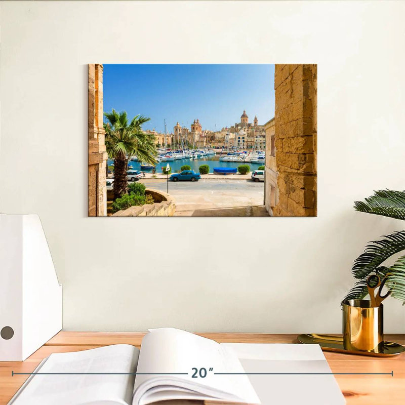 Gillard Street à Senglea Marina, H 8 po x l 12 po