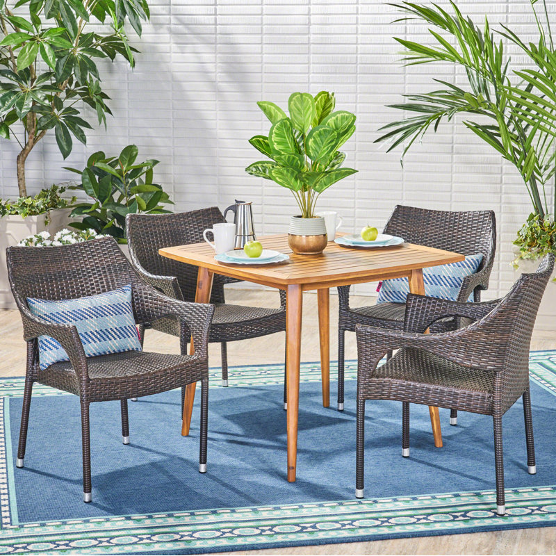 Ensemble repas 5 pièces teck
