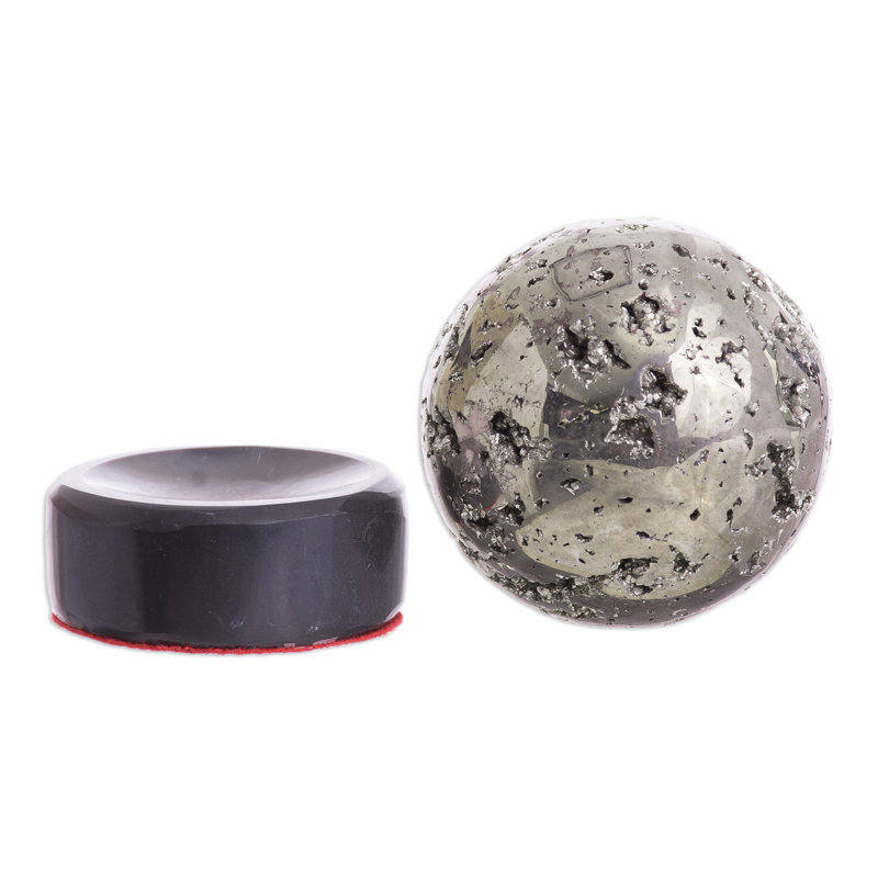 Pyrite sphère reflets cloche ou globe d'eau